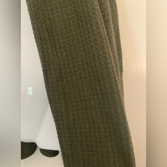 NWT American Eagle Outfitters Forest Green open front cardigan soft & sexy plush - Picture 3 of 7